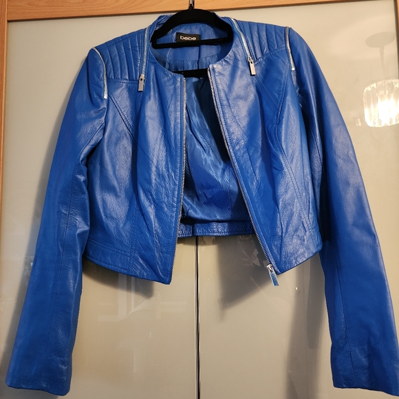 Jacket - Picture 2 of 3